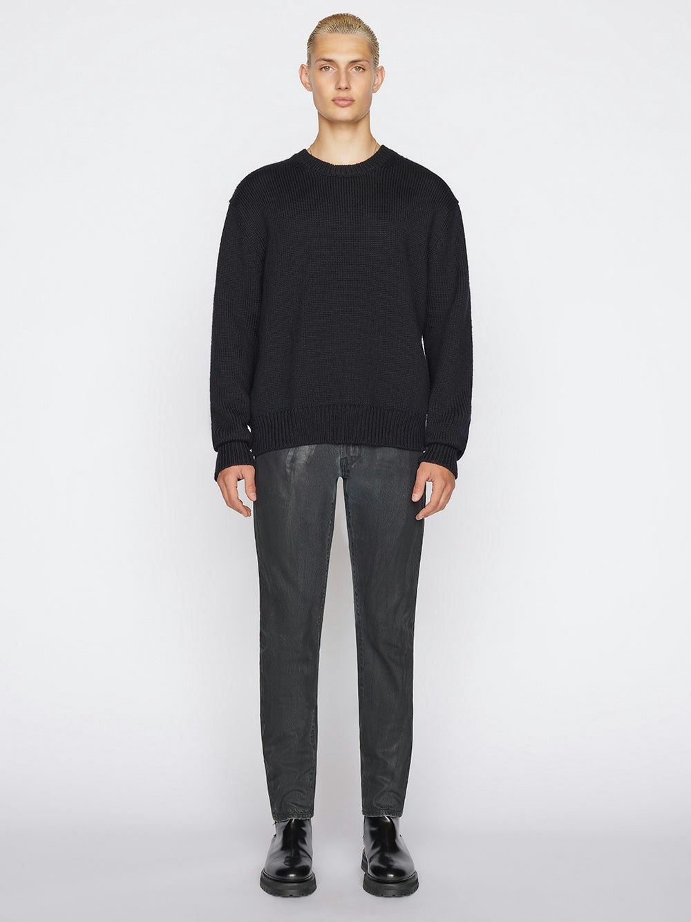 jeans full body view alt:hover